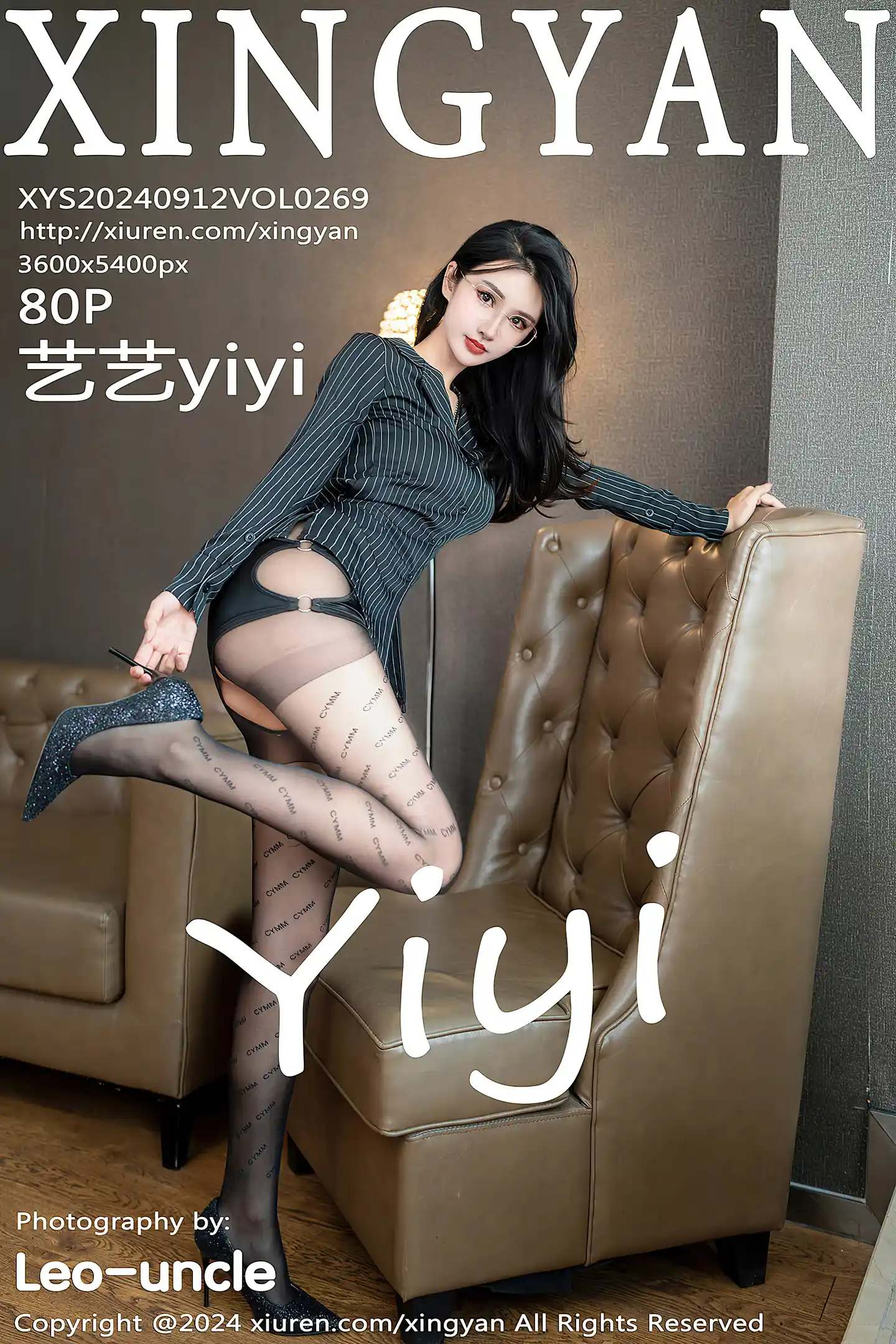 [XINGYAN星颜社]VOL.269_模特艺艺yiyi性感黑色衬衫露黑色内衣配开档黑丝秀美腿诱惑写真80P-秀人网 - XiuRen.Pro